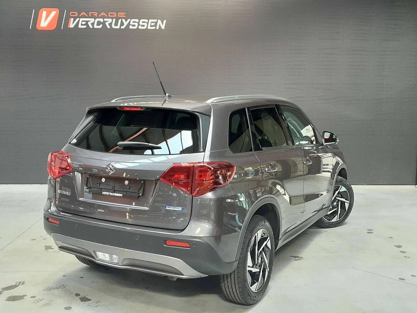 Suzuki Vitara Vitara 1.4 Turbo Boosterjet MHEV GLX AT, Autos, Argent ou Gris, Achat, Entreprise, Détection des panneaux routiers