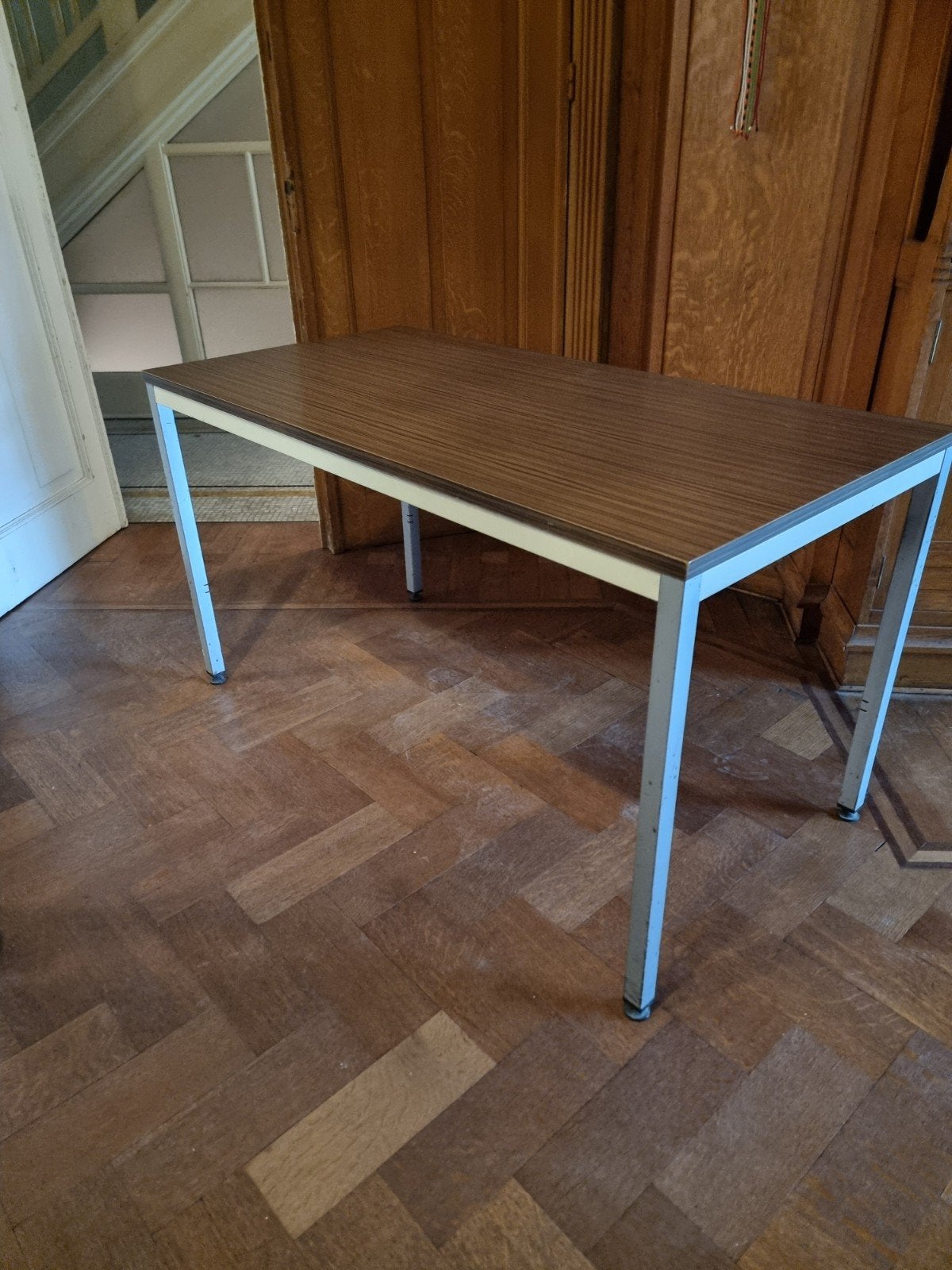 Table bureau pieds métal hauteur 67cm long/largeur 120x60cm, Maison & Meubles, Enlèvement, Métal