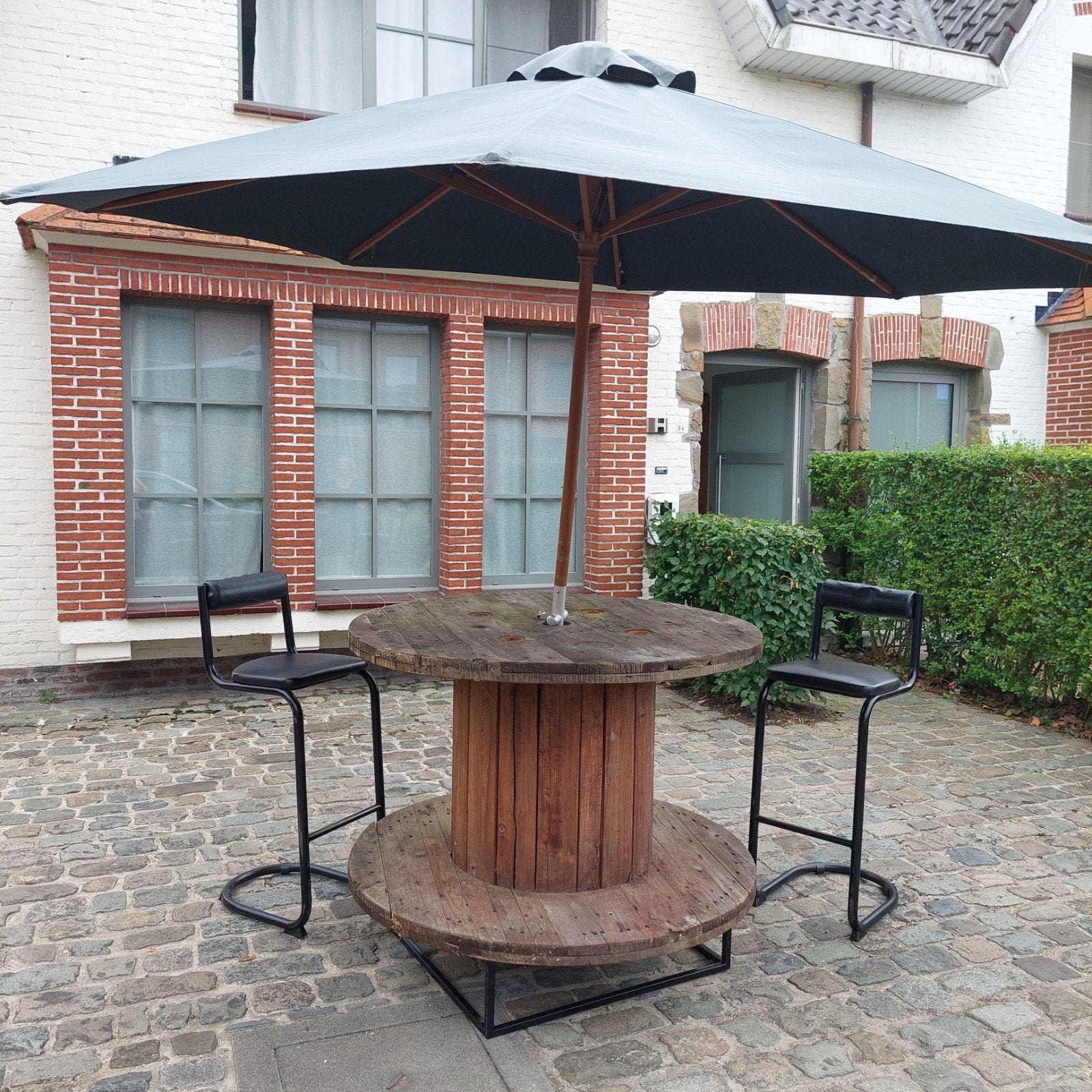 Haspel - table de jardin, Enlèvement