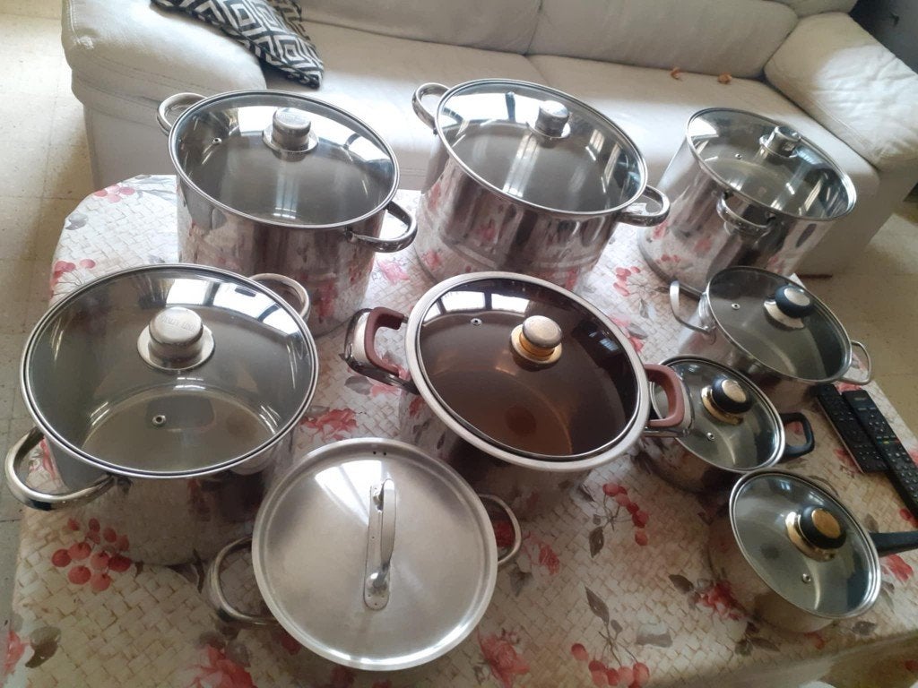 casseroles divers dimensions et prix voir liste de prix, Enlèvement