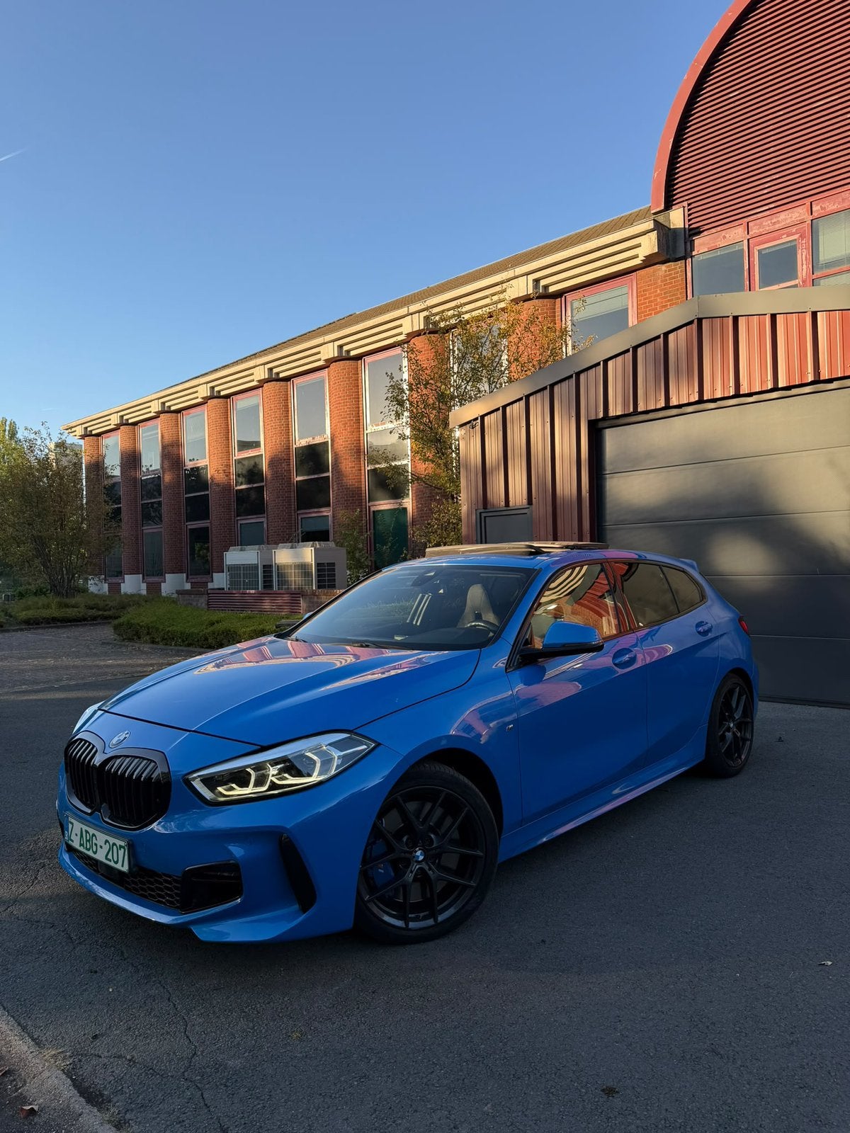BMW 118i F40 FULL PACK M PERFORMANCE 2021, Bluetooth, Achat, Entreprise, Bleu