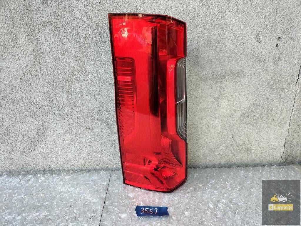 MERCEDES SPRINTER W907 ACHTERLICHT LINKS, Gebruikt, Mercedes-Benz AG, Mercedes-Benz, Mercedesstrasse 120
70372  Stuttgart, DE