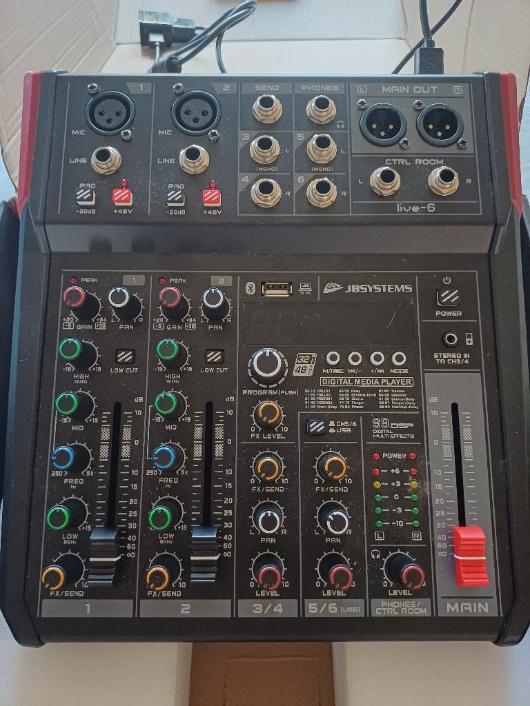 JB Systems Live 6, Ophalen of Verzenden, Gebruikt, 5 tot 10 kanalen, Microfooningang