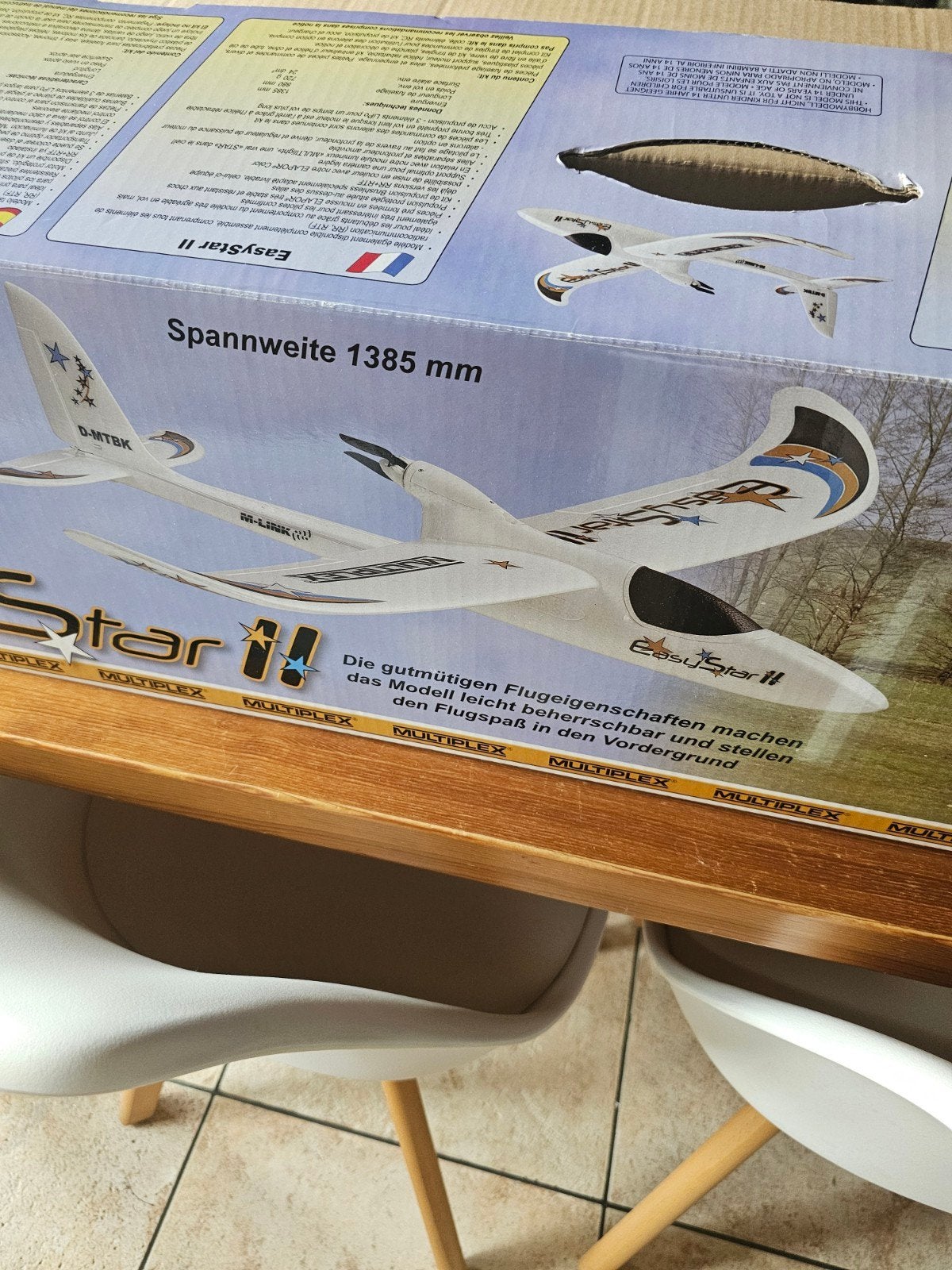 planeur avec moteur et télécommande, Enlèvement, Comme neuf