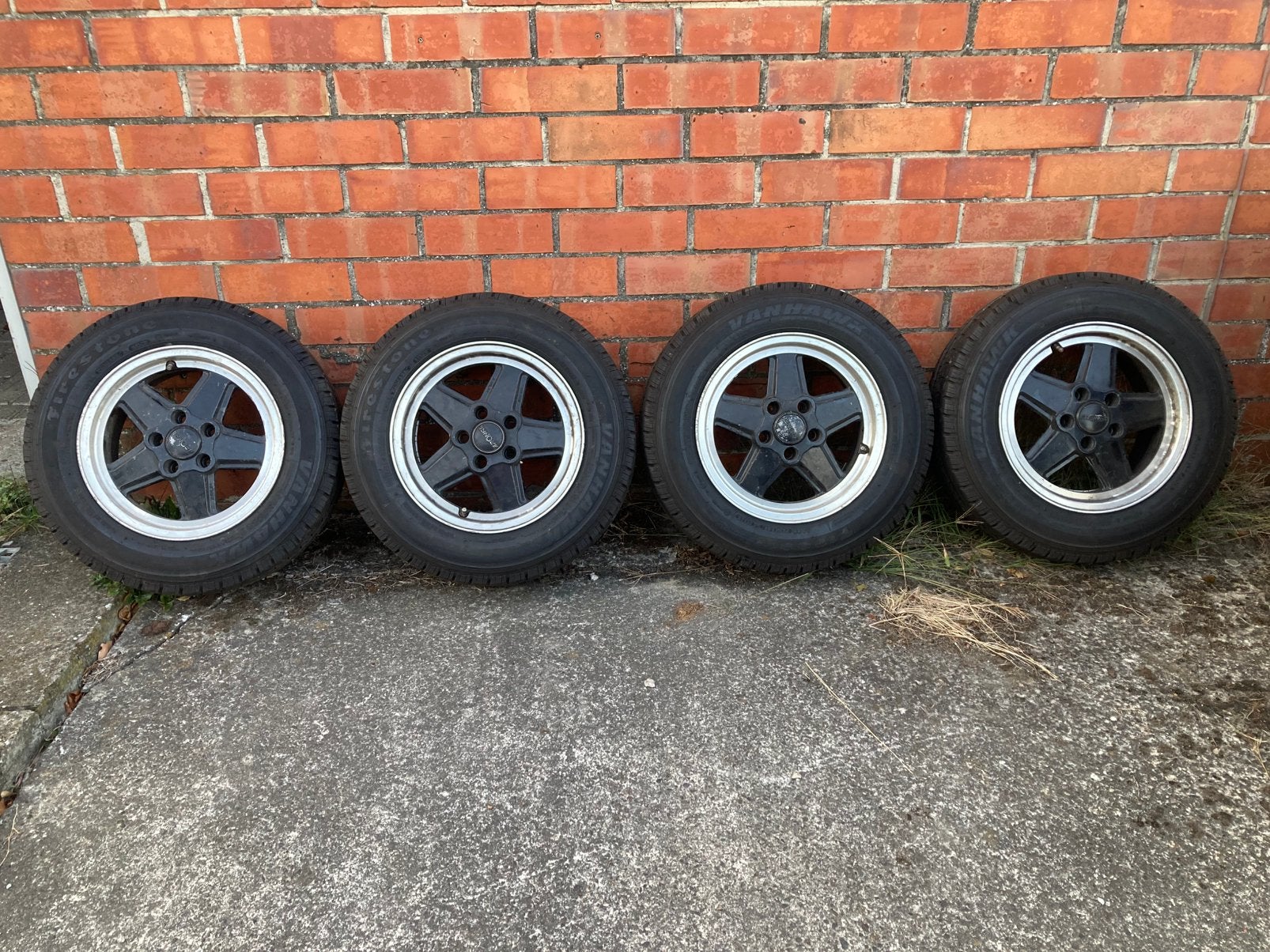 Ronal velgen ( vw t3) met zeer goede banden, Auto-onderdelen, Ophalen, 15 inch, Band(en), 195 mm