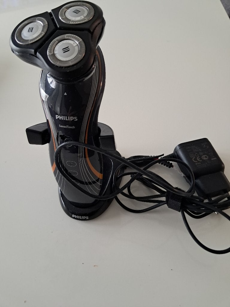 Scheerapparaat PHILIPS, Elektronische apparatuur, Persoonlijke Verzorgingsapparatuur, Ophalen, Gebruikt, Scheren en Epileren