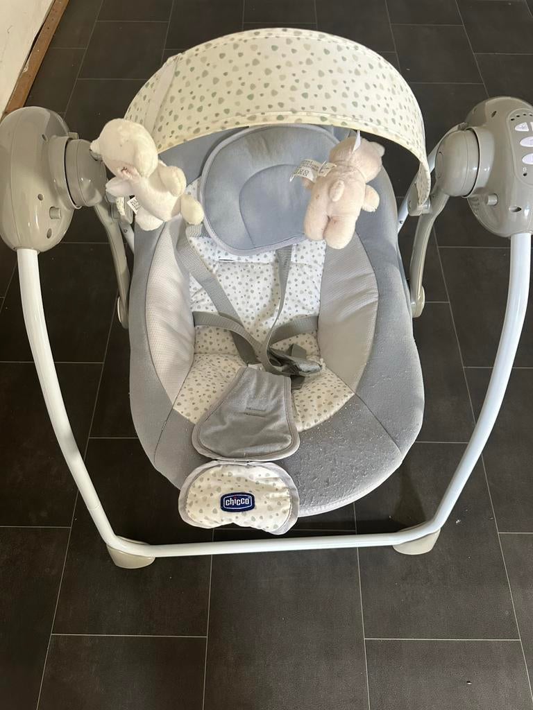 Rocker électrique Chicco, Enfants & Bébés, Enlèvement, Comme neuf, Chaise rebondissante