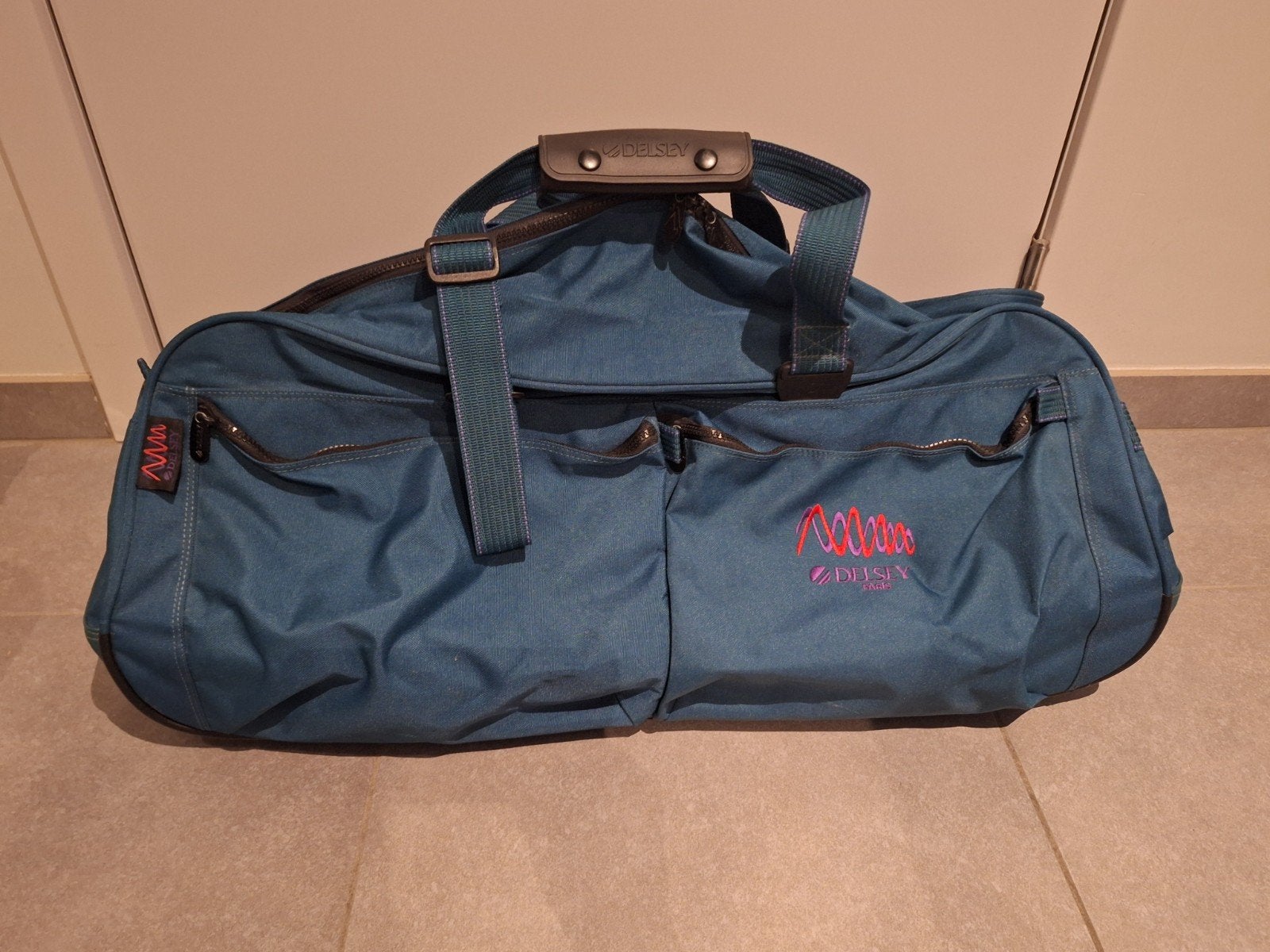grand sac Delsey, Enlèvement, Neuf