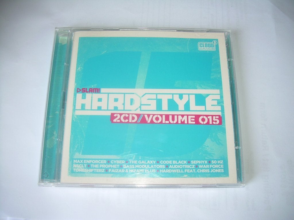 2 CD S - HARDSTYLE - VOL 15, Cd's en Dvd's, Ophalen of Verzenden, Zo goed als nieuw, Verzamelalbum, Dance en House