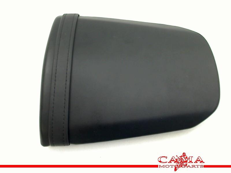 SIEGE ARRIÈRE CBR 600 RR 2013-2017 (CBR600RR) (77300-MFJ), Dhr. S. di Majo, Utilisé, Info@cama-motorparts.nl, P.J. Troelstraweg 8 8
3144 CX  MAASSLUIS, NL