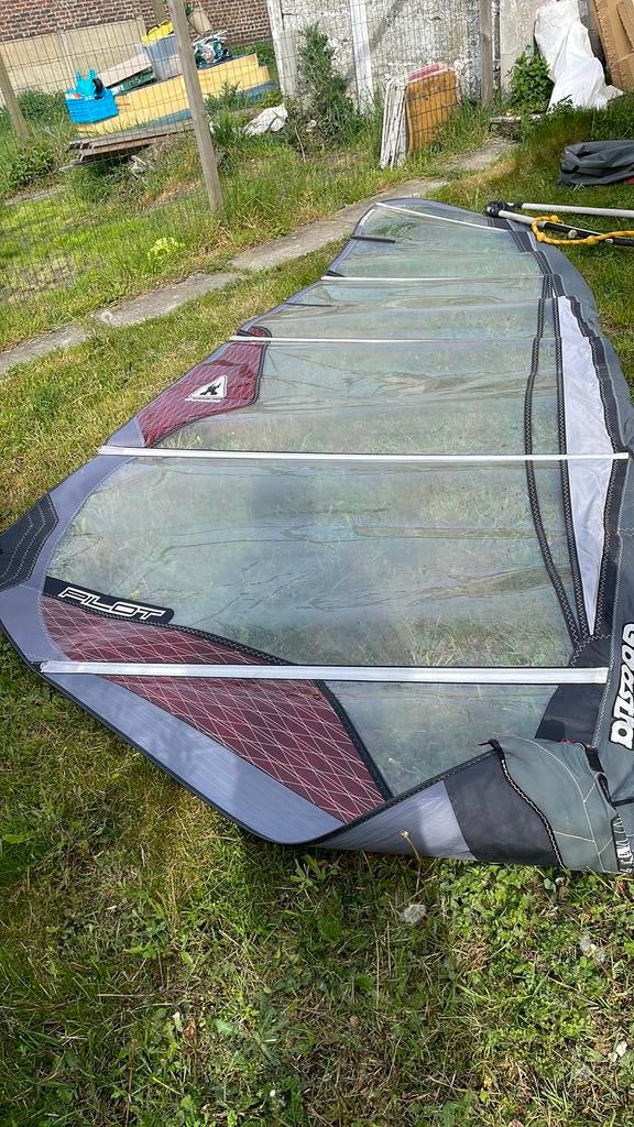 voile gastraa pulot 6.5 + mat 460 et wishbone, Sports nautiques & Bateaux, Planche à voile, Enlèvement, Comme neuf, Voile
