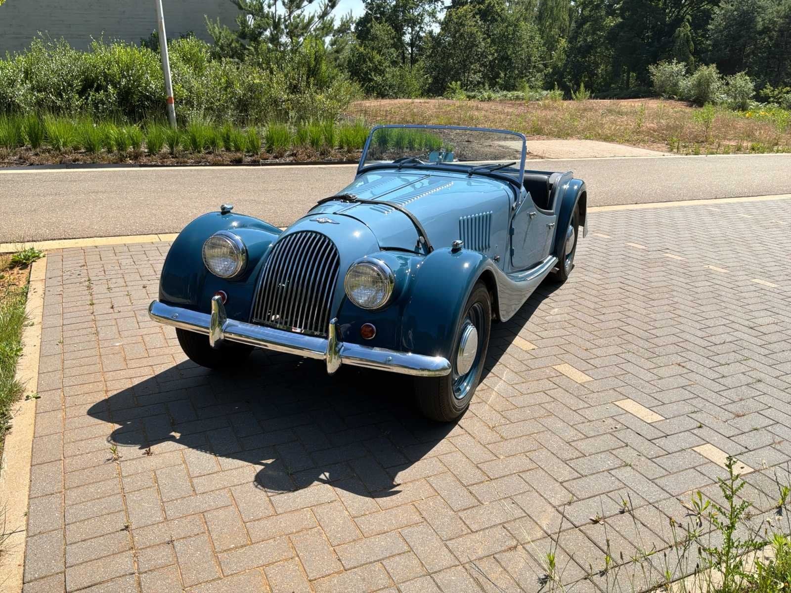 Morgan - 4/4 Série II - Voiture Classique, Achat, Entreprise, Autre carrosserie, Essence