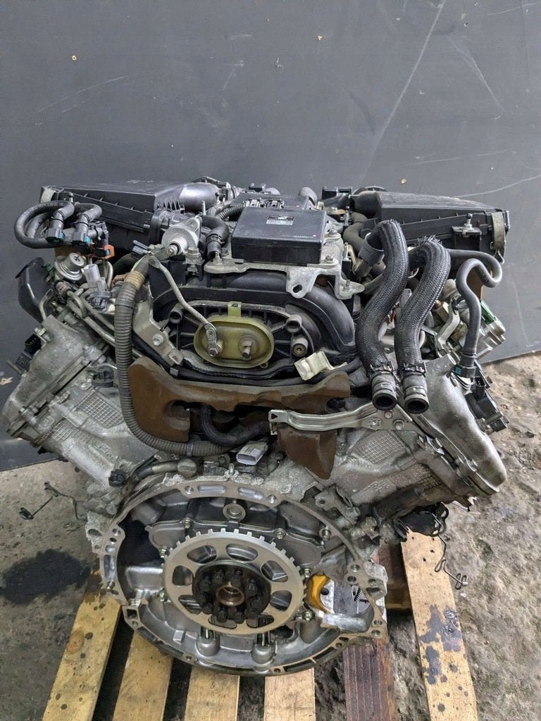 Moteur 1URFSE Complet LEXUS LS, Envoi, Utilisé, Skoda