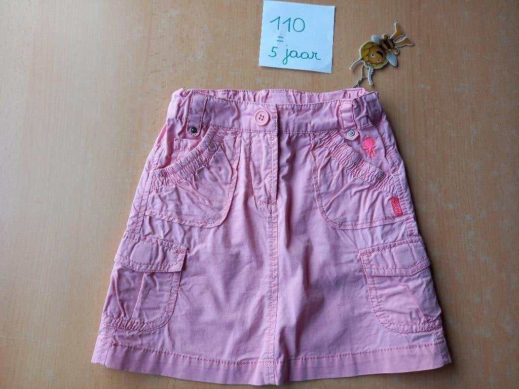 Jupe New Rose taille 110 pour fille Maya l'abeille (JBC), Neuf, Robe ou Jupe, Enlèvement ou Envoi, JBC.