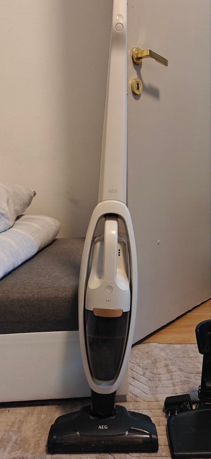 aspirateur sans fil, Enlèvement, Sans fil, AEG