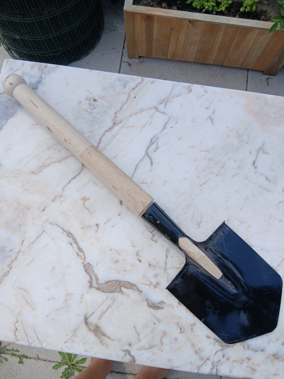 Sovjet militaire spade uit 1982     39euro, Verzamelen, Ophalen