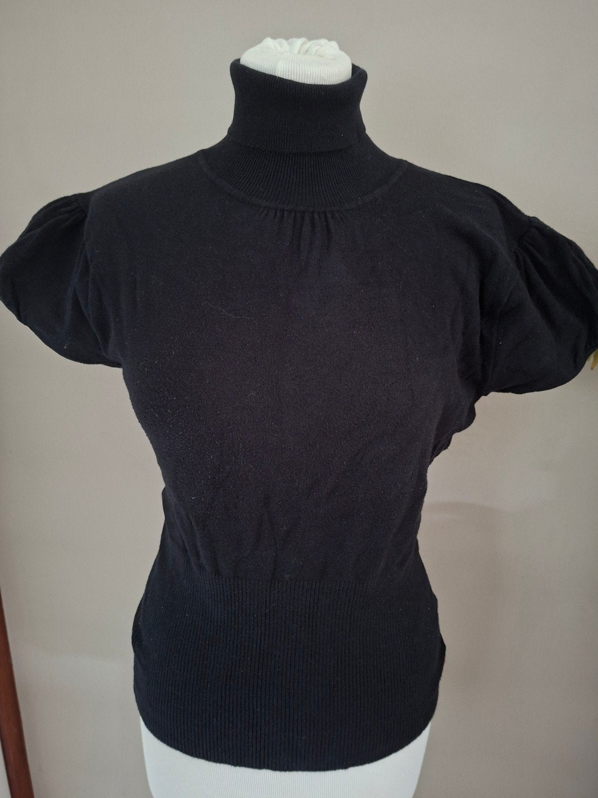 mooie coltrui met pofmouwen - zwart - maat L, Kleding | Dames, Ophalen of Verzenden, Maat 42/44 (L), Zwart
