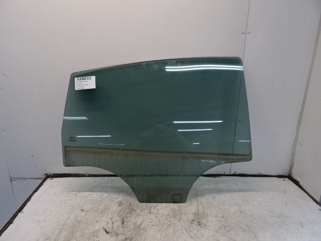 VITRE ARRIERE DROITE Seat Leon (1P1) (01-2005/08-2013), Utilisé, Seat
