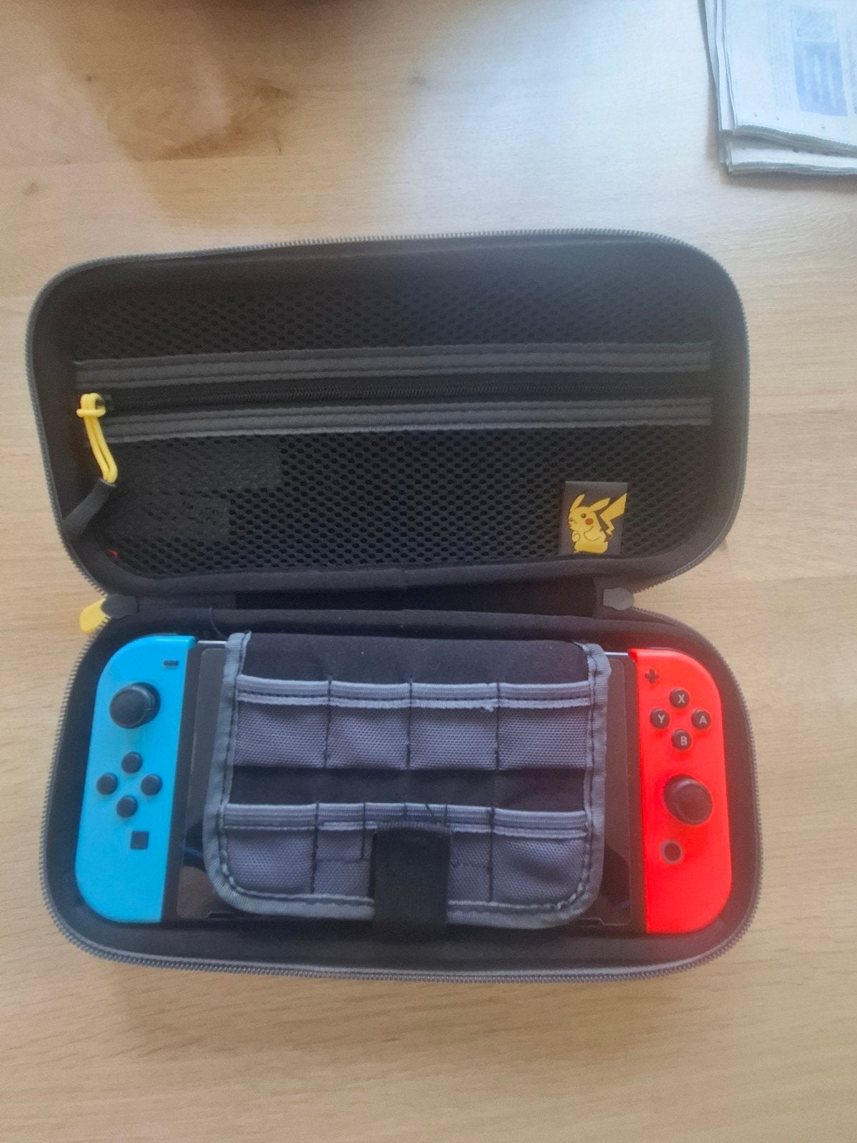 Nintendo switch, Games en Spelcomputers, Spelcomputers | Nintendo Switch, Ophalen, Gebruikt, Met 1 controller, Switch Original