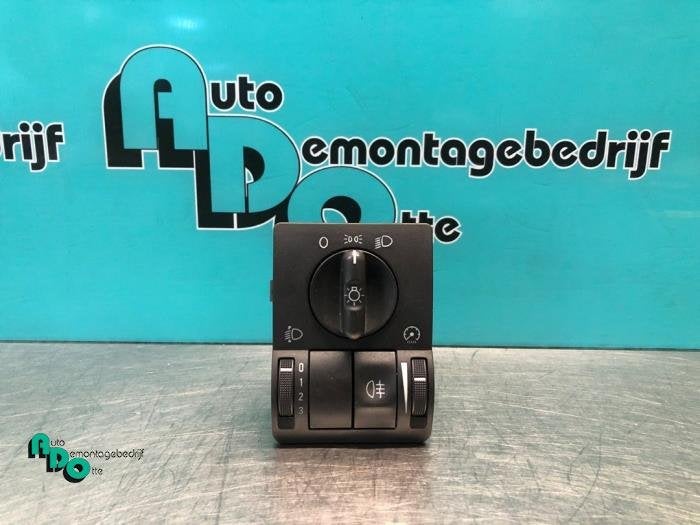 Commutateur lumière d'un Opel Combo (Combo 02-), -, Opel, 3 mois de garantie, Utilisé