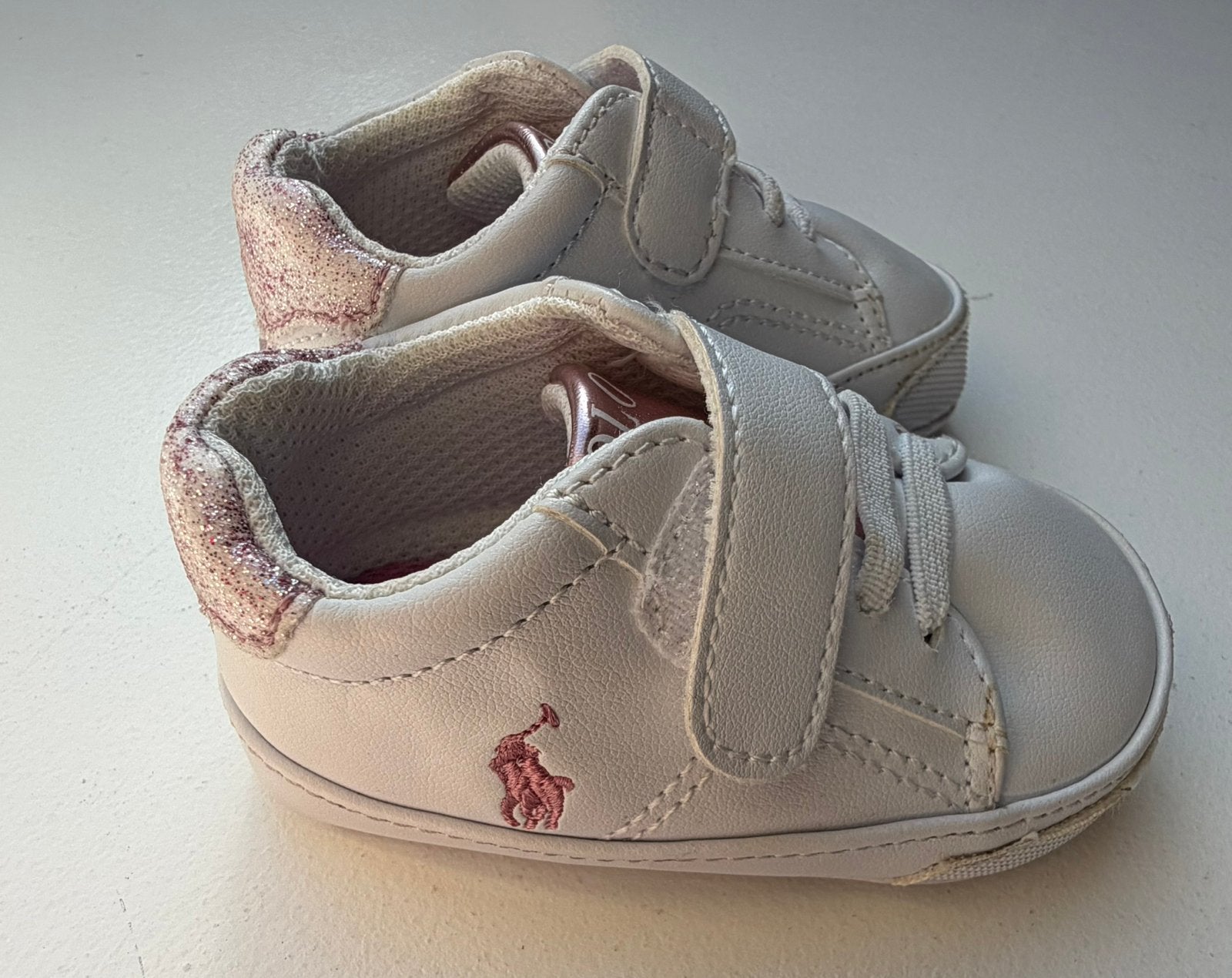 Sneakers Ralph Lauren, Enfants & Bébés, Vêtements de bébé | Chaussures & Chaussettes, Enlèvement, Utilisé