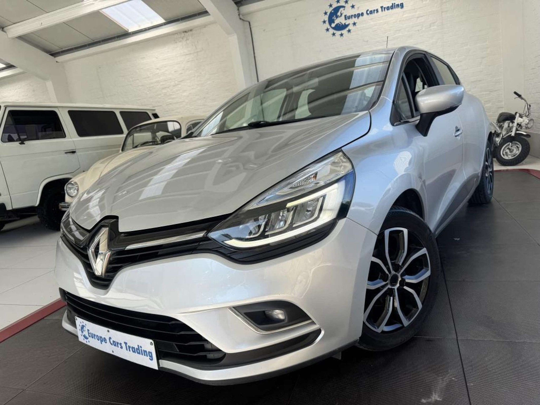 Renault Clio 4 INTENS 0.9TCE 90CH 102.549KM CUIR GPS GAR 12M, Autos, Renault, Entreprise, Achat, Clio, ABS, Bluetooth, Ordinateur de bord