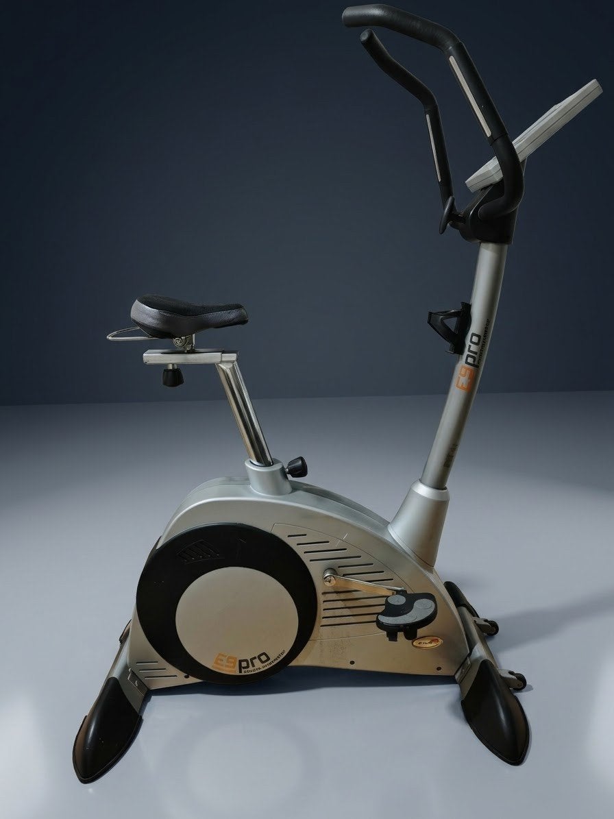 Vélo d'appartement / Vélo d'exercice Xelus E9 Pro - Très bon, Sports & Fitness, Enlèvement, Vélo d'appartement