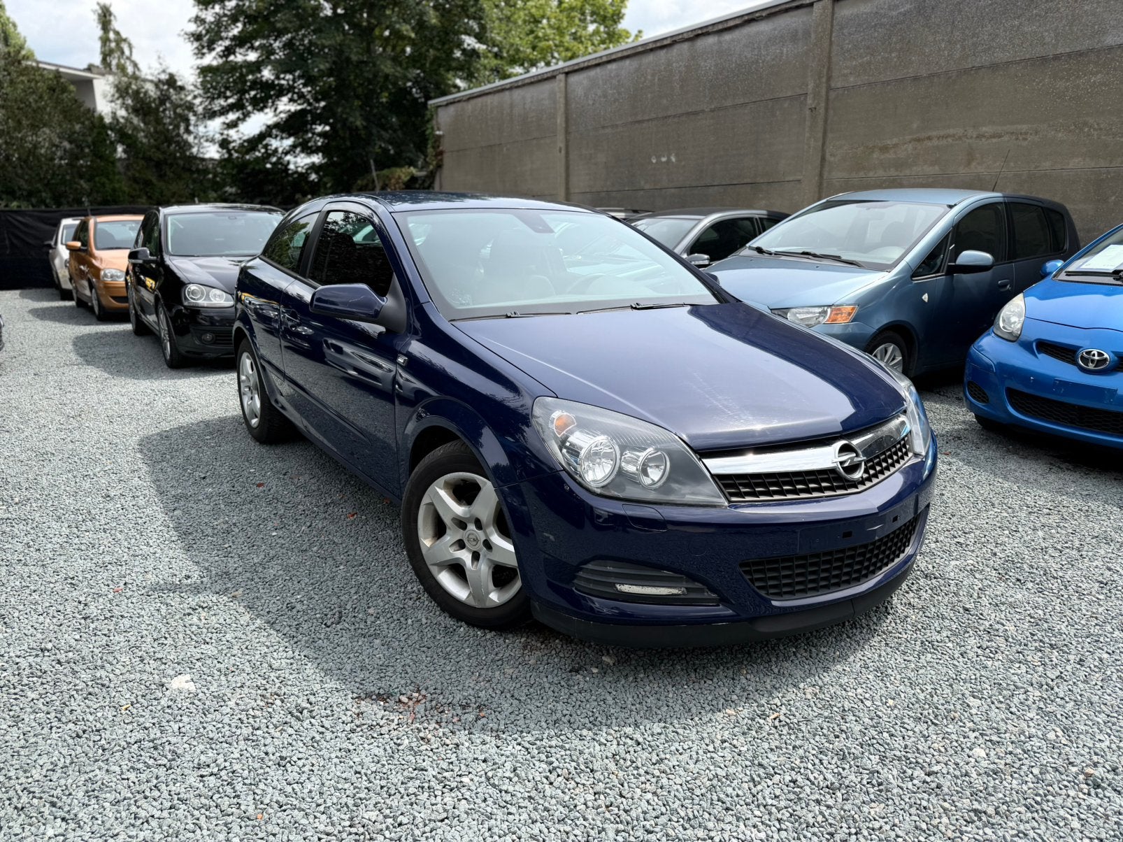 Opel Astra GTC Benzine Automaat, Automaat, https://public.car-pass.be/vhr/b8b4256b-1b57-4b33-a3e5-6b95dba07816, Zwart, Bedrijf