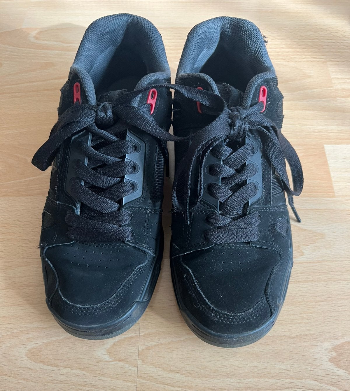DC Shoes STAG - zwart , maat -40,5, Zwart, Ophalen of Verzenden, Sneakers, Gedragen