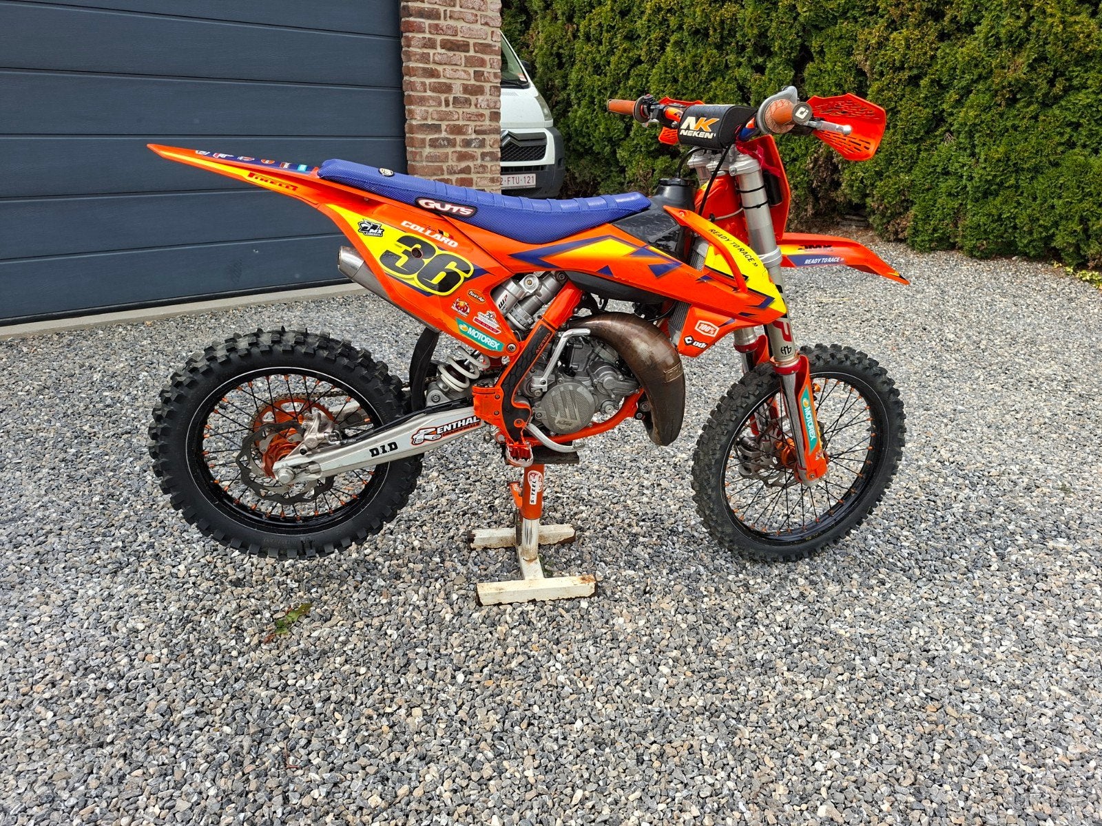 ktm 85cc 2024 avec nombreuses pièces, Particulier