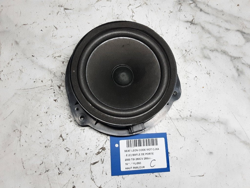 LUIDSPREKER Seat Leon SC (5FC) (5F0035411A), Gebruikt, Mevr. I. Hauben, Rue de l'Espoir 34 34
4030  GRIVEGNÉE, BE, Info@Collignon.be