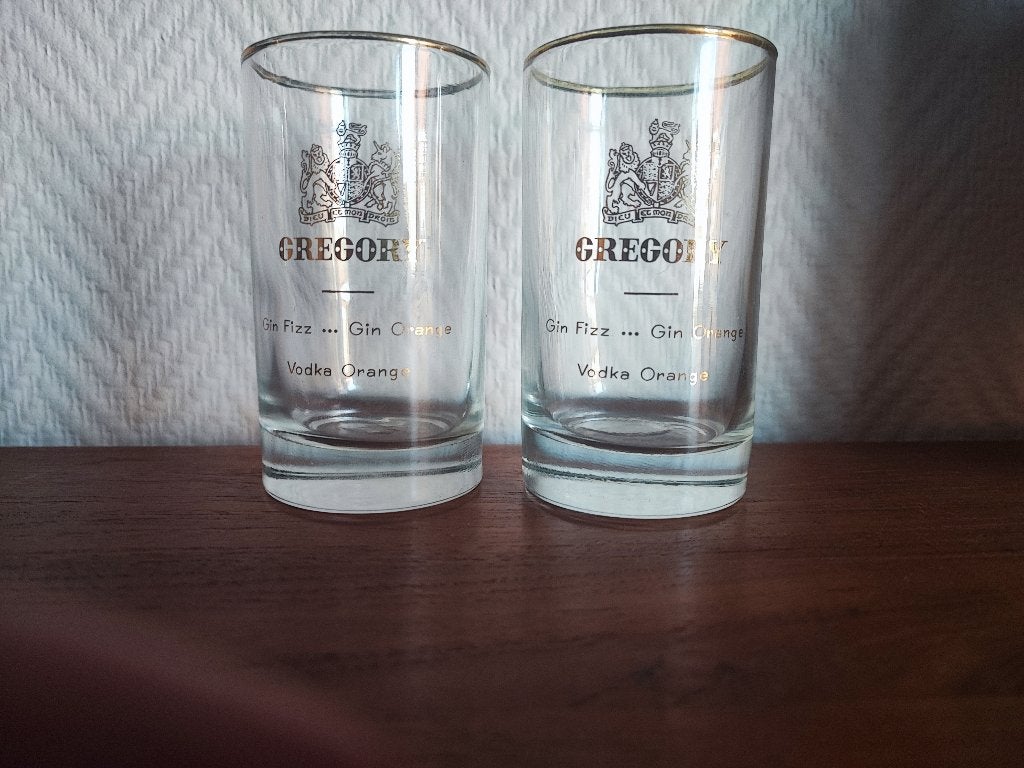 GREGORY Gin Glazen met wapenschild 2 stuks, Ophalen of Verzenden, Zo goed als nieuw