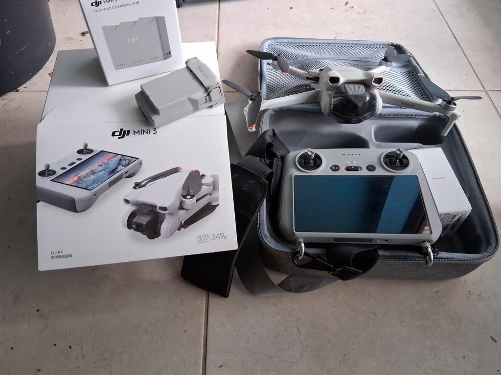 Dji mini 3, TV, Hi-fi & Vidéo, Drones, Enlèvement ou Envoi, DJI