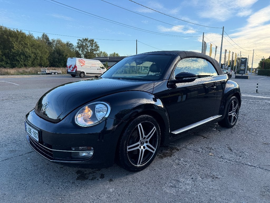 VW BEETLE CABRIOLET 1.2 TSI DESIGN CUIR/ CLIM/ GPS/ GARANTIE, Autos, Cuir, Achat, https://public.car-pass.be/vhr/77438c9e-9942-4ae8-a4f5-33f250bca28e