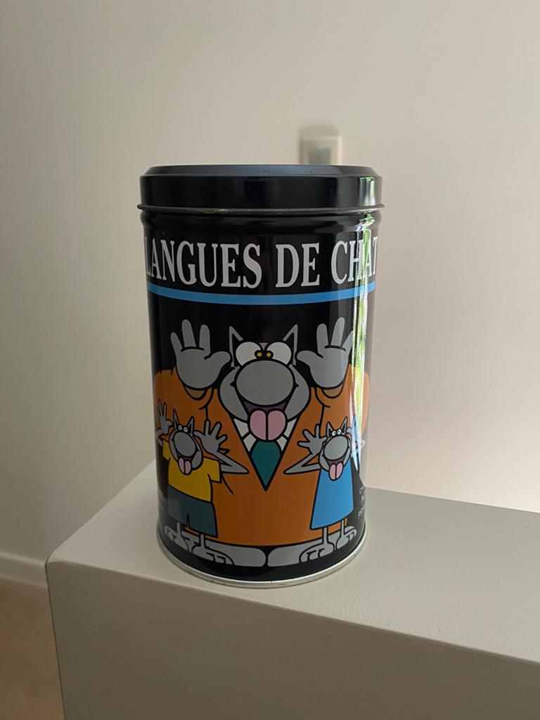 Langues de chat, Enlèvement, Comme neuf