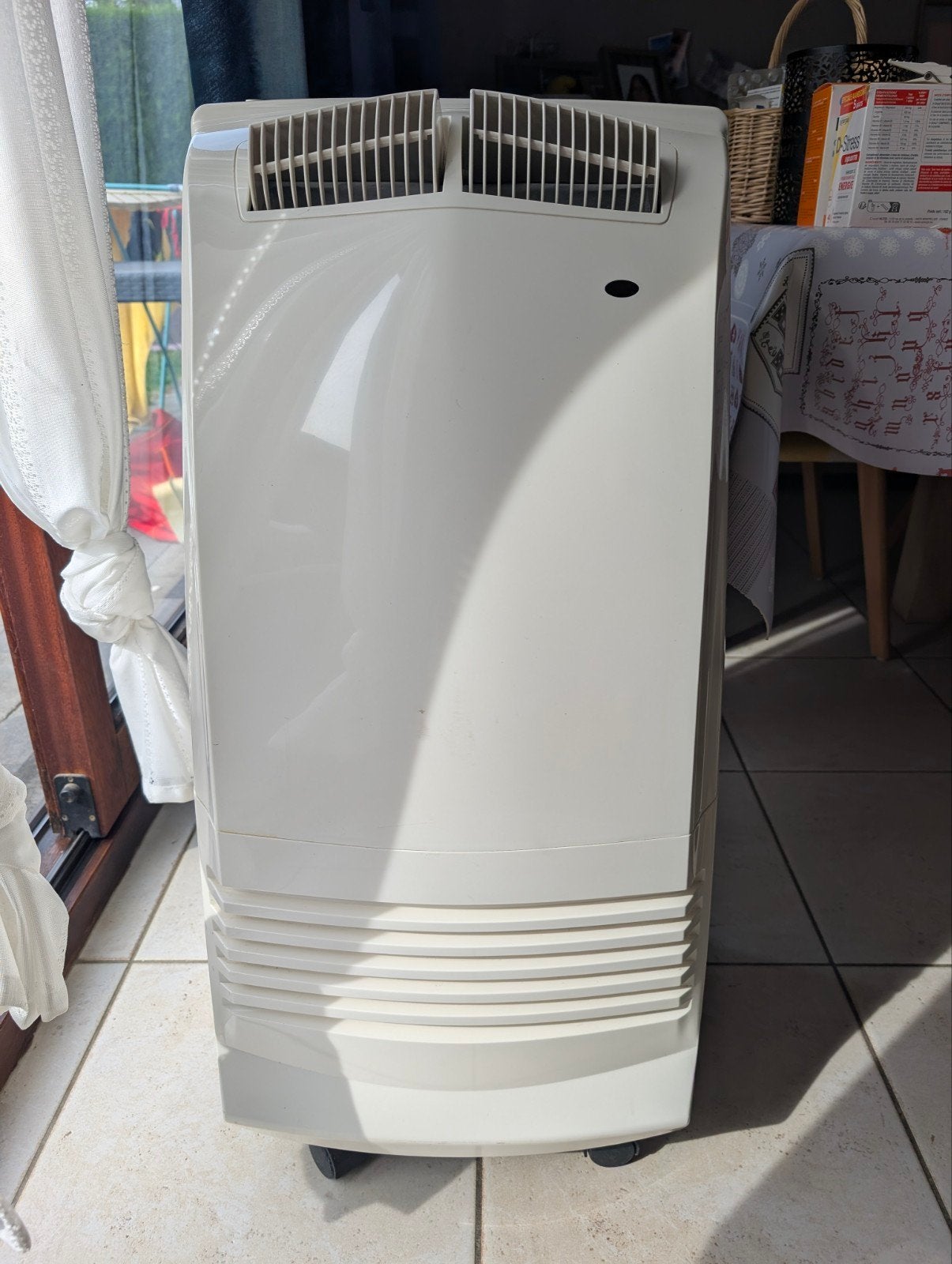 Climatiseur mobile AxAir, Electroménager, Climatiseurs, Ventilation, Climatiseur mobile, Télécommande