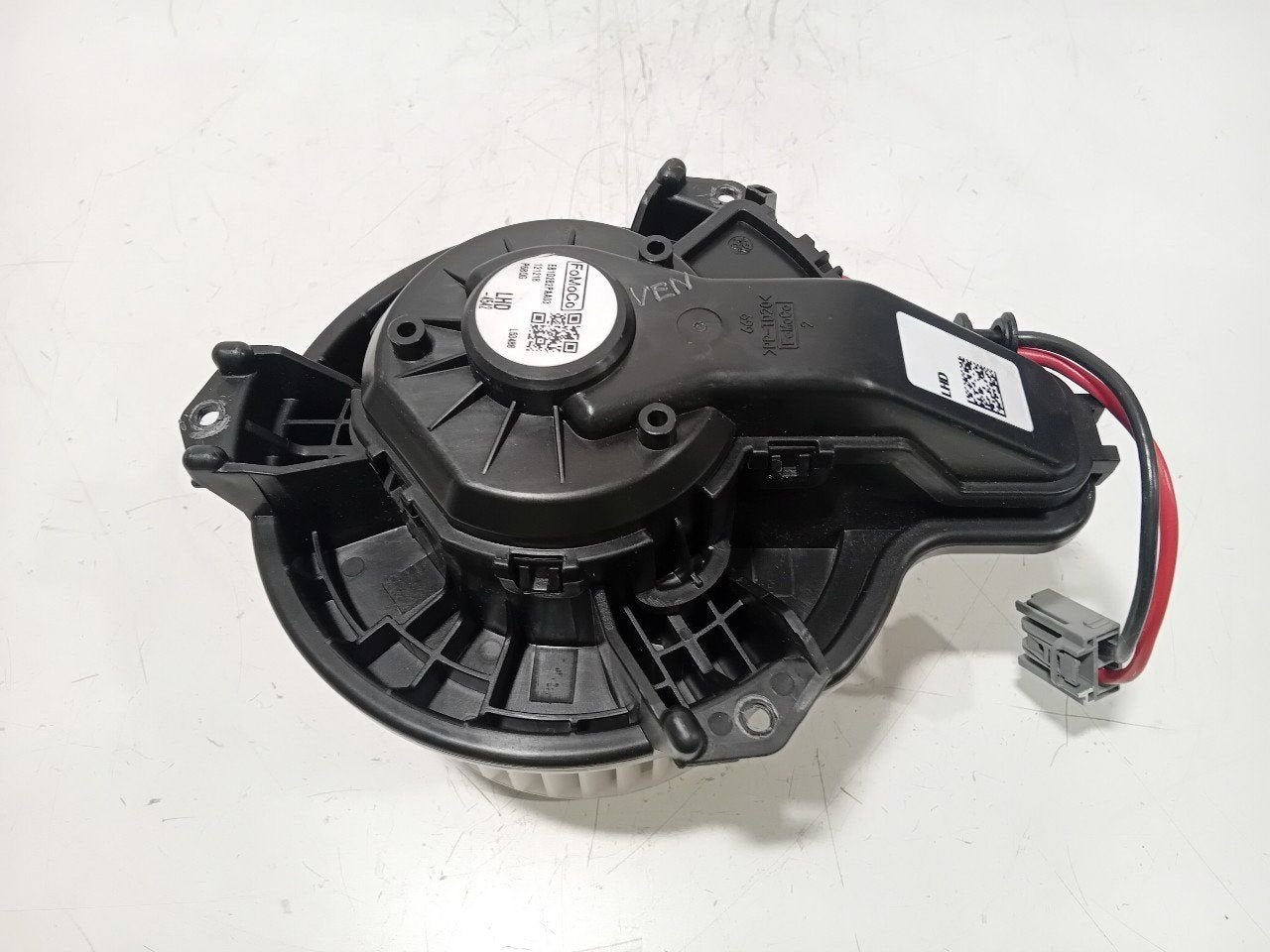 Kachel ventilator motor Ford Focus, Onderdelen@venauto.nl, Van der Ven Autorecycling B.V., Gebruikt, Ettenseweg 76, 4706 PB Roosendaal, The Netherlands