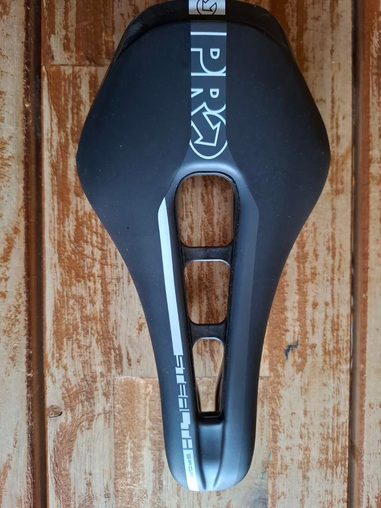 Koerszadel PRO STEALTH sport., Ophalen, Nieuw