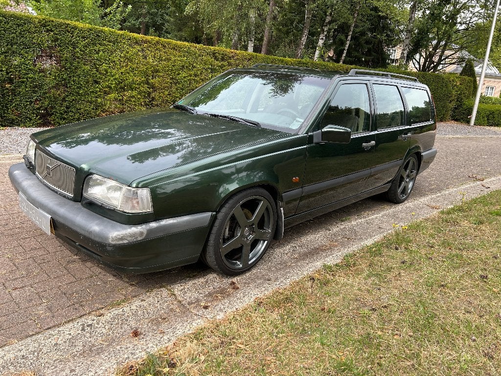 VOLVO 850 2.4 ESTATE 5 CILINDER 1996-10, Auto's, Volvo, 4 zetels, 1750 kg, Beige, Leder en Stof