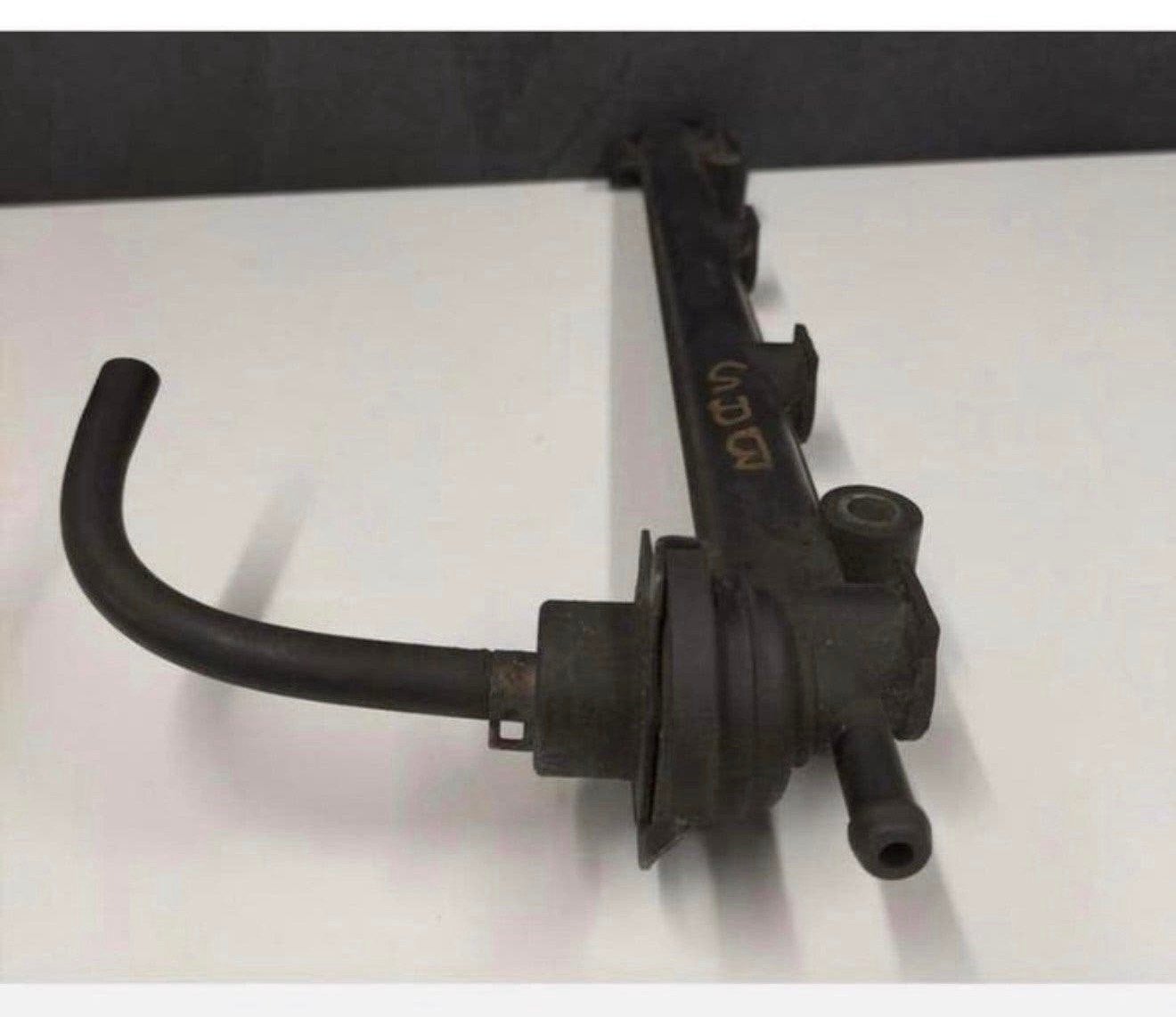 Rail d'alimentation Rover Metro/100/200 25/45 MG ZR/ZS/F/TF, Autos : Pièces & Accessoires, Enlèvement ou Envoi, Utilisé, MG
