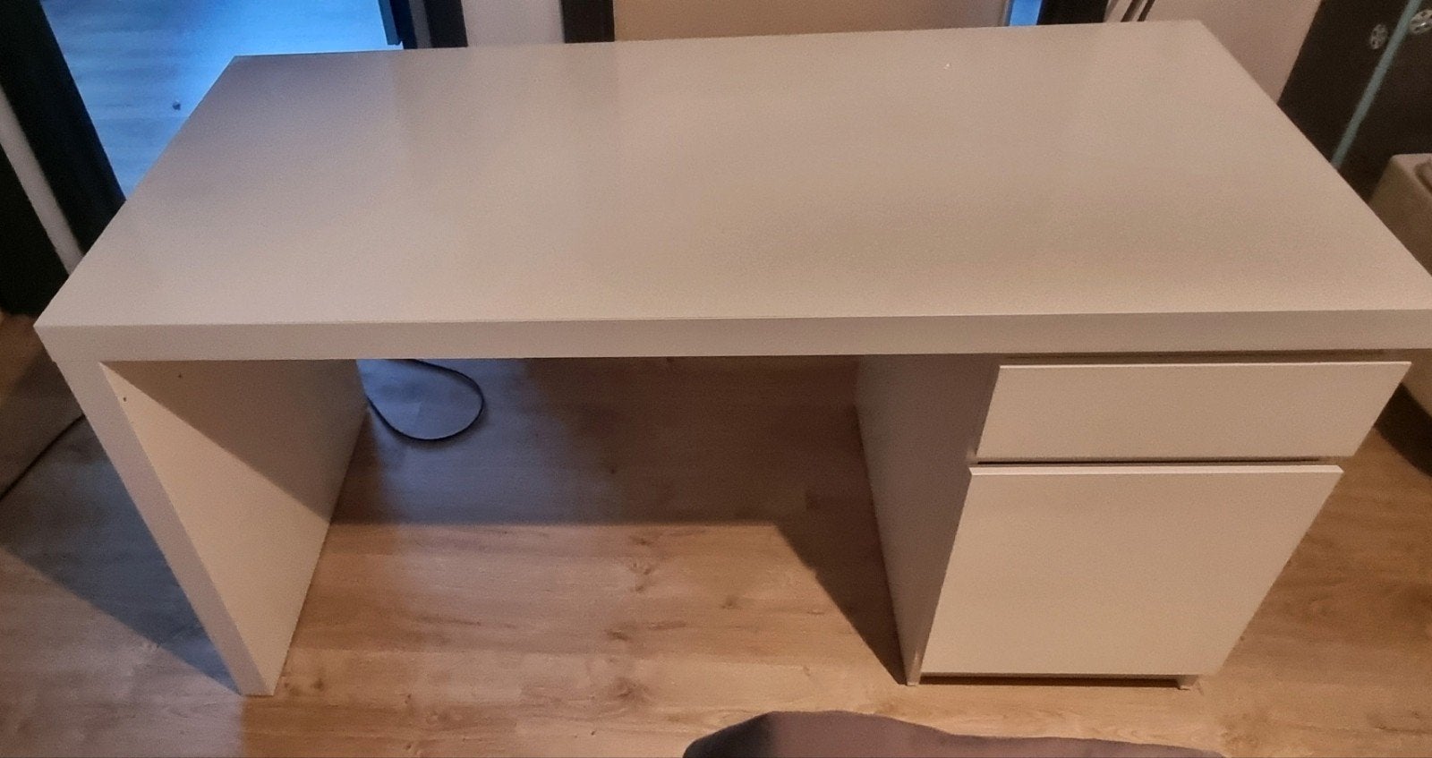 bureau ikea Malm blanc, Maison & Meubles, Enlèvement, IKEA, Blanc