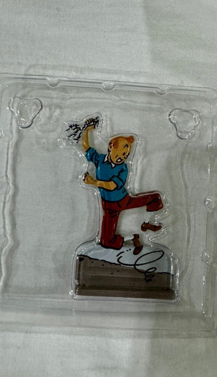 Kuifje figuur tin. Op voetje Nieuw in de verpakking, Collections, Personnages de BD, Enlèvement ou Envoi, Tintin, Comme neuf