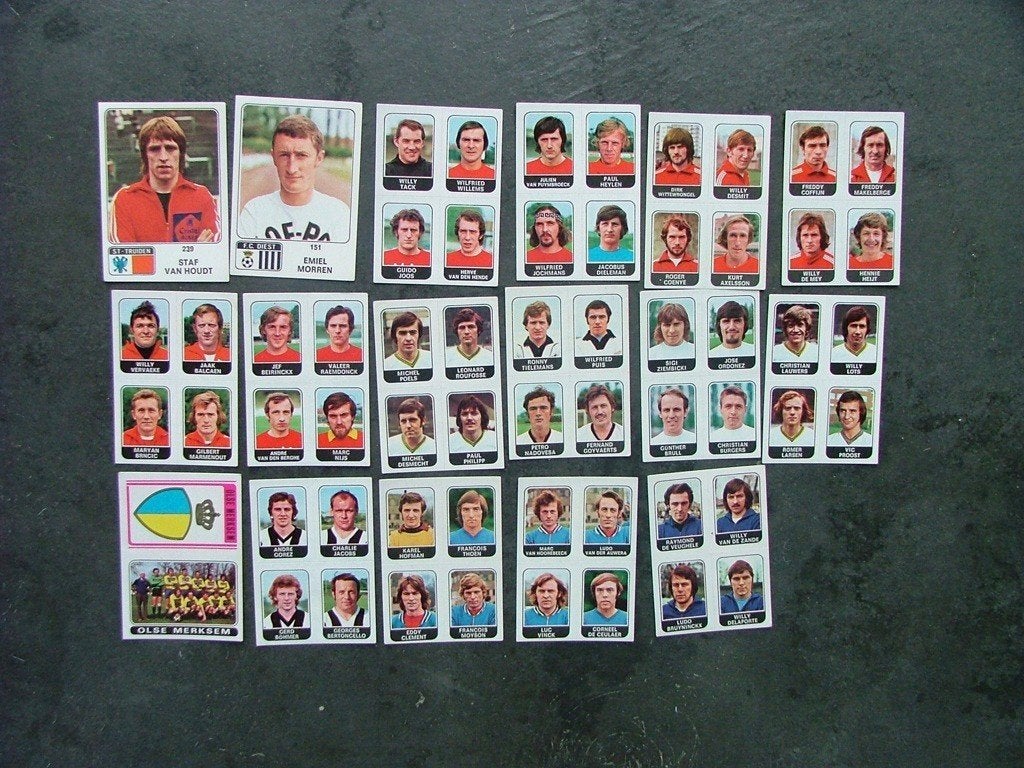 set stickers voetbal, Merksem, Sint-Truiden, Diest, spelers, Ophalen of Verzenden, Nieuw, Sport