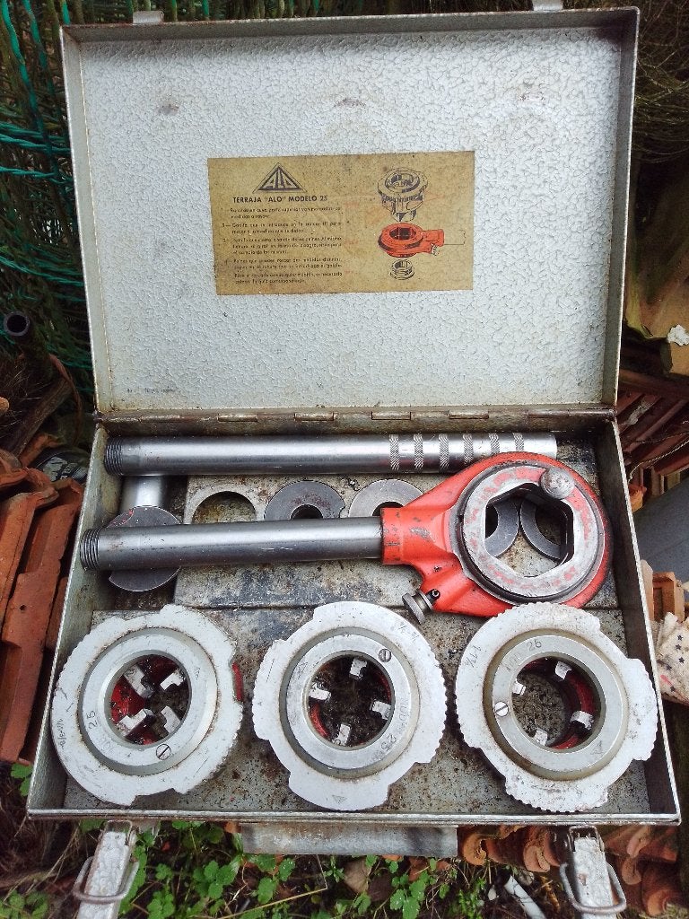 3 pikkel buizenklem met draadsnij gerief, Enlèvement, Utilisé, Inox, Autres types