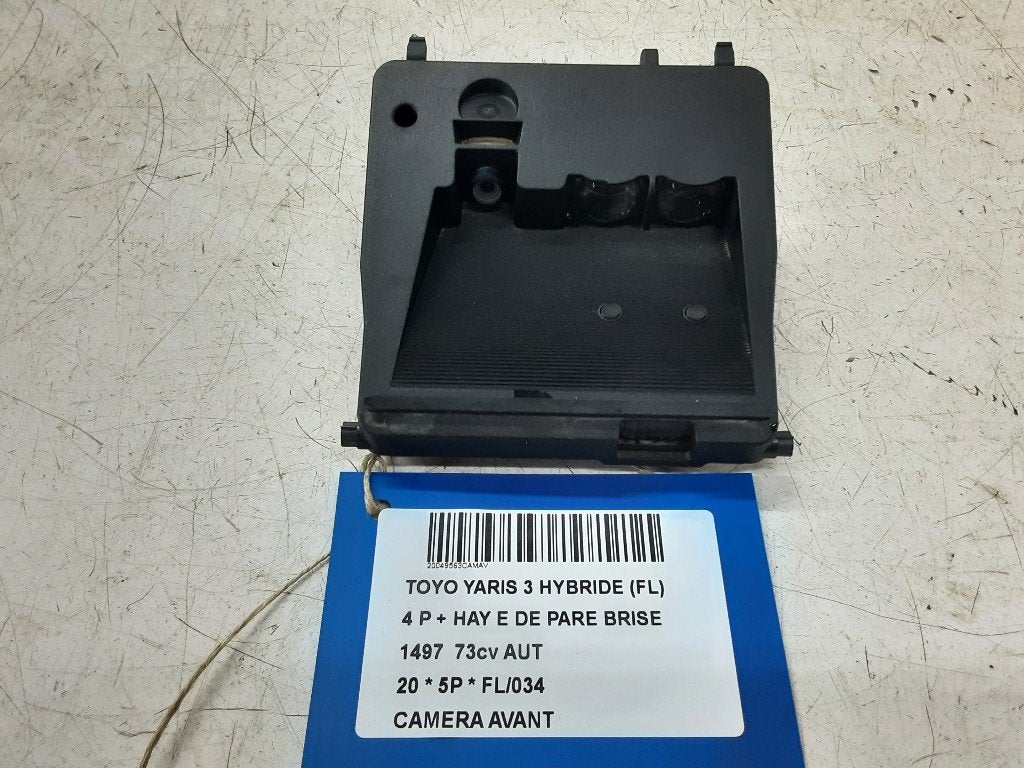 CAMERA AVANT Toyota Yaris III (P13) (881810D020), Kundenbetreuung@toyota.de, Toyota, Utilisé, Toyota-Allee 2
50858  Köln, DE