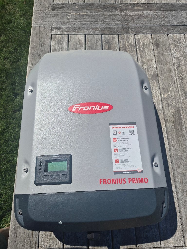 Omvormer zonnepanelen Fronius Primo, Doe-het-zelf en Bouw, Zonnepanelen en Toebehoren, Ophalen, Gebruikt, Overige typen