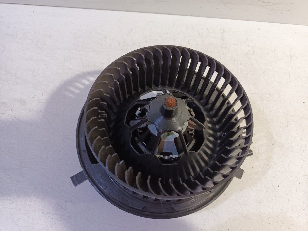 Kachel ventilator motor Volkswagen Passat, Onderdelen@venauto.nl, Van der Ven Autorecycling B.V., Gebruikt, Ettenseweg 76, 4706 PB Roosendaal, The Netherlands