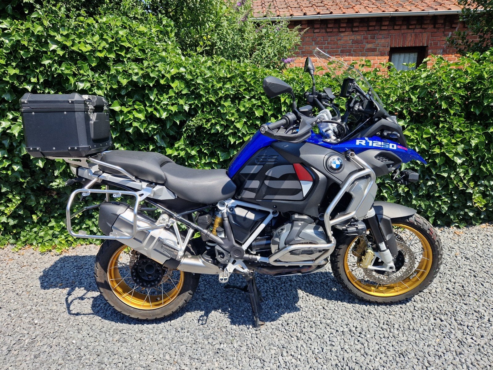 Bmw r1250gs adventure rally bj 2024 met schade, Motoren, Motoren | BMW, Bedrijf, Enduro, meer dan 35 kW, 2 cilinders, Handvatverwarming