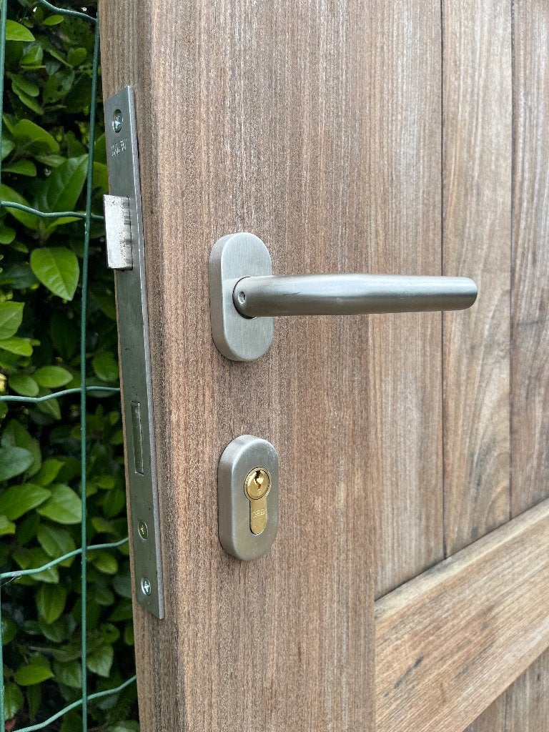 Tuinpoort in hardhout, Tuin en Terras, Tuinpoorten, Ophalen, 150 tot 200 cm, Zo goed als nieuw, Draaipoort