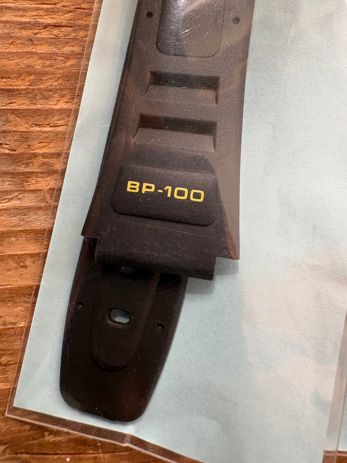 CASIO BRACELETS MONTRES NEUFS VINTAGE  JP200 BP100 +++, Enlèvement ou Envoi, Étanche, Neuf, Noir